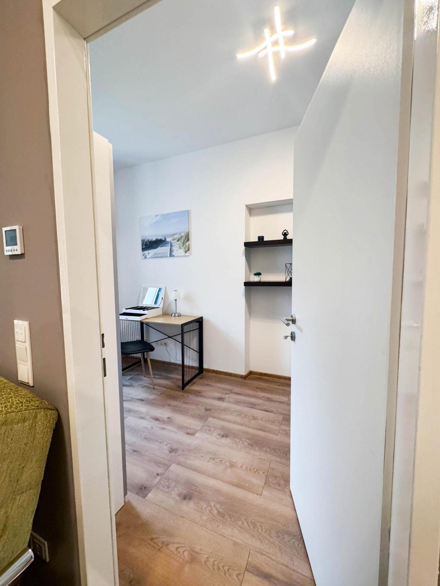 Cozy In Location With Free Parking * Wien