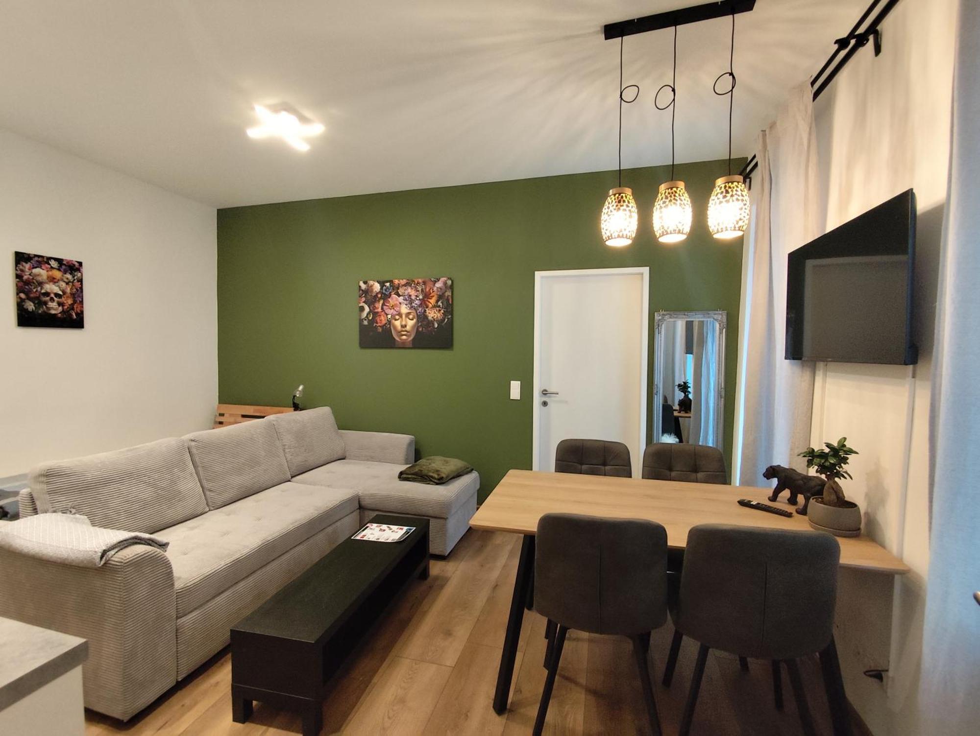 Cozy In Location With Free Parking * Wien