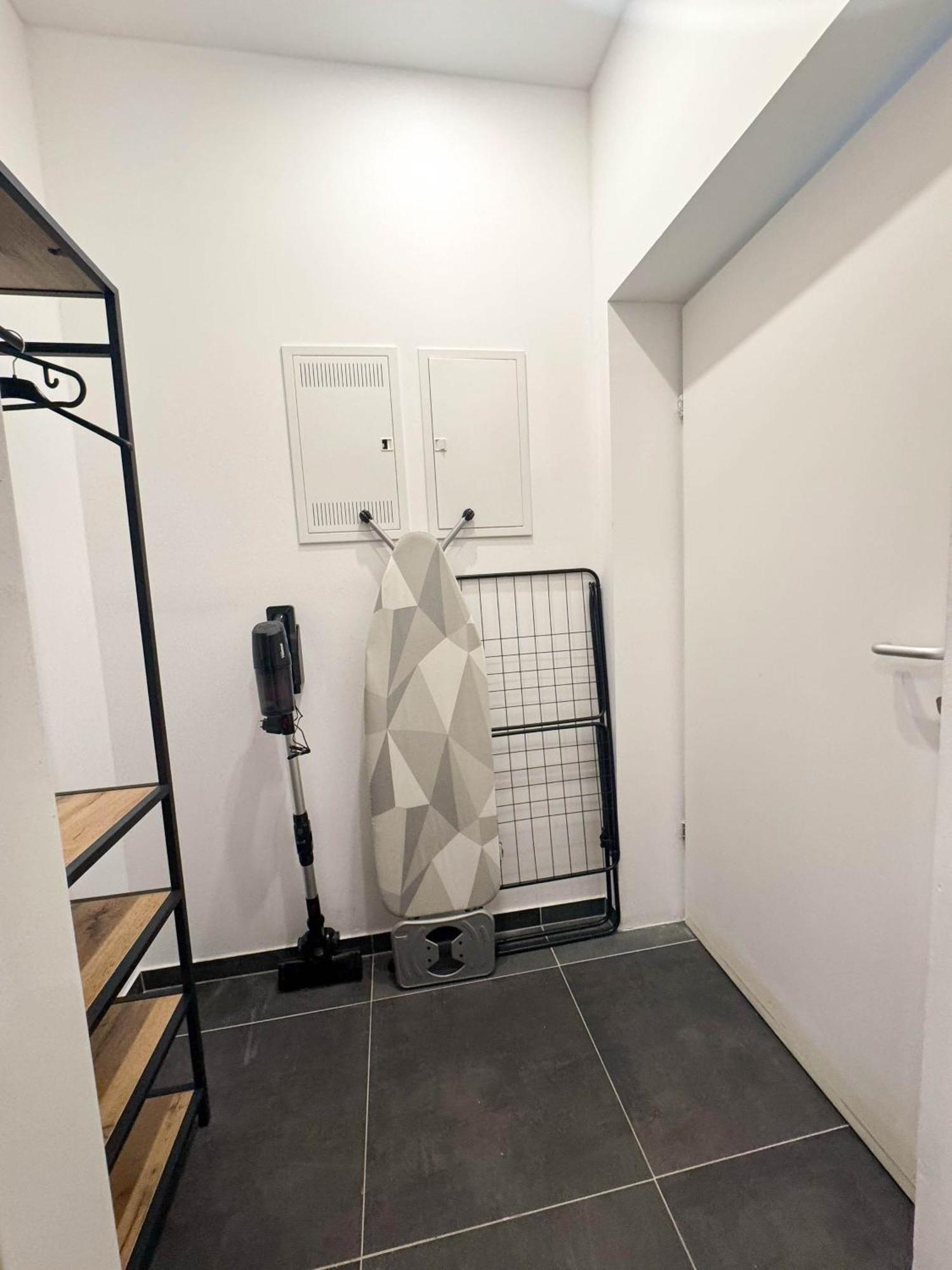 Cozy In Location With Free Parking Apartment Wien